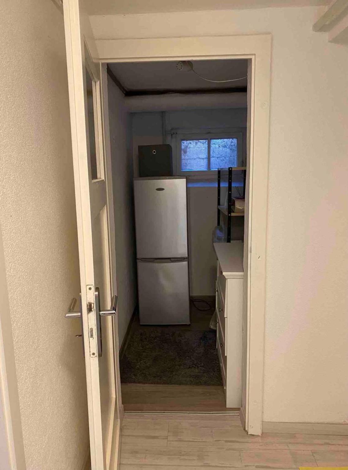 Moderne Souterrain-oase In Top-lage Apartment *